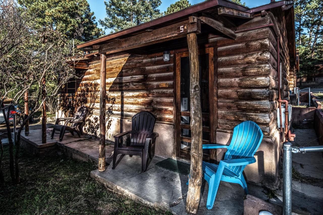 Apache Village 5, Queen Bed, Midtown, Sleeps 2 Ruidoso Exterior photo